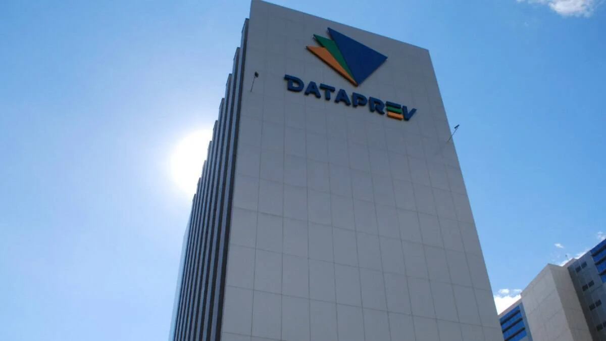 Dataprev anuncia concurso público com 222 vagas imediatas e salários de até R$ 8.747,61