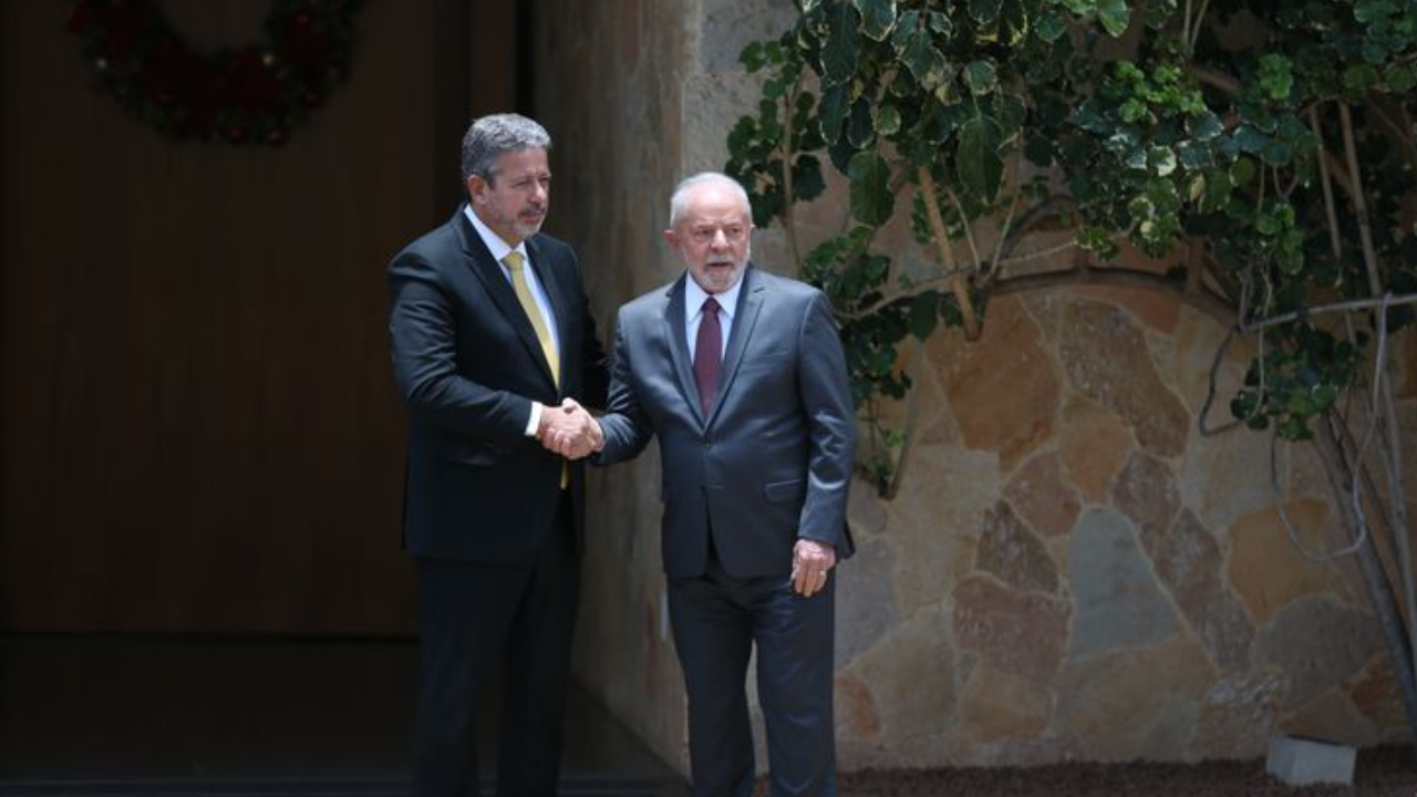 Governo Lula aproveita votação da reforma tributária para reservar R$1 bilhão em emendas (Créditos: Agência Brasil)