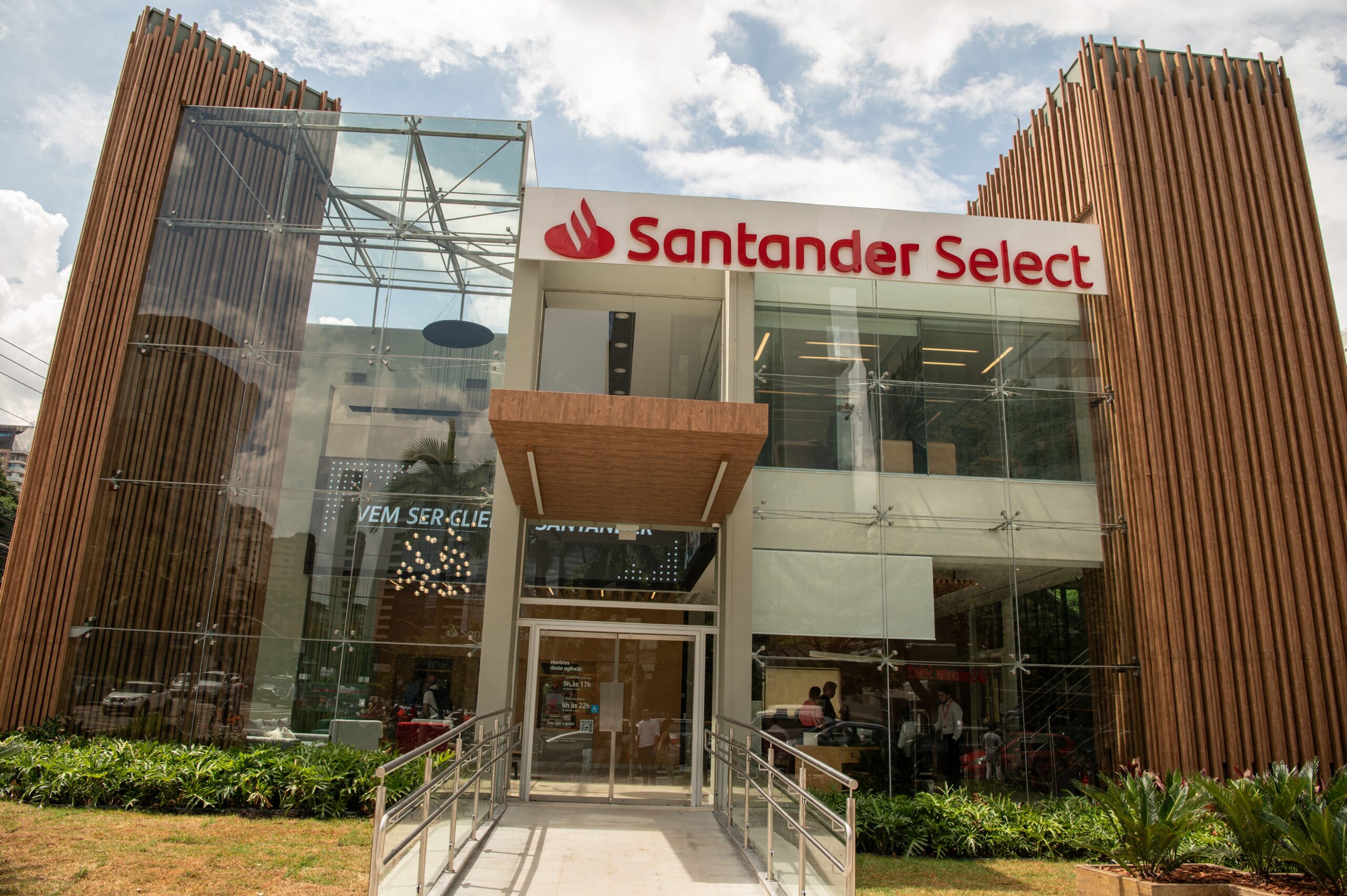 Santander Select abre vagas de trabalho em todo Brasil