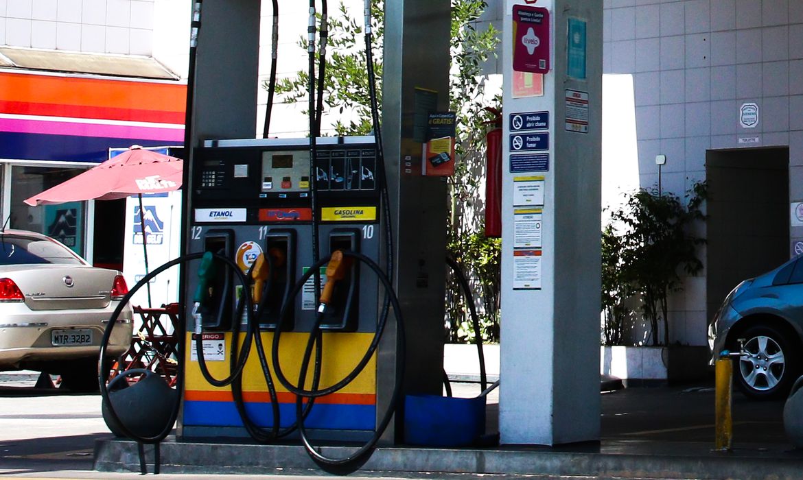 Alta no preço dos combustíveis vai pesar forte na inflação
