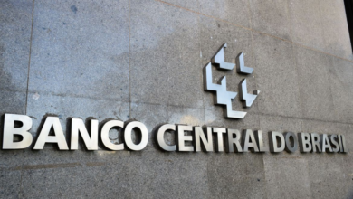 Caixa e BB reduzem juros do consignado do INSS após corte na Selic (Créditos: Agência Brasil)