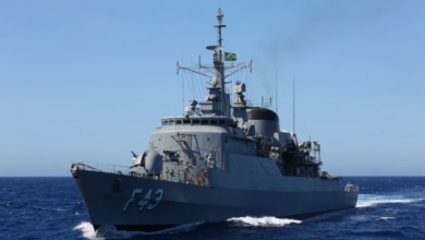 Fragata da Marinha abre para visitação pública em Natal