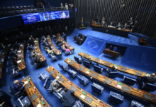 Comissão do Senado aprova projetos para parcelamento de dívidas e perdão de multas com a Receita Federal (Créditos: Agência Brasil)