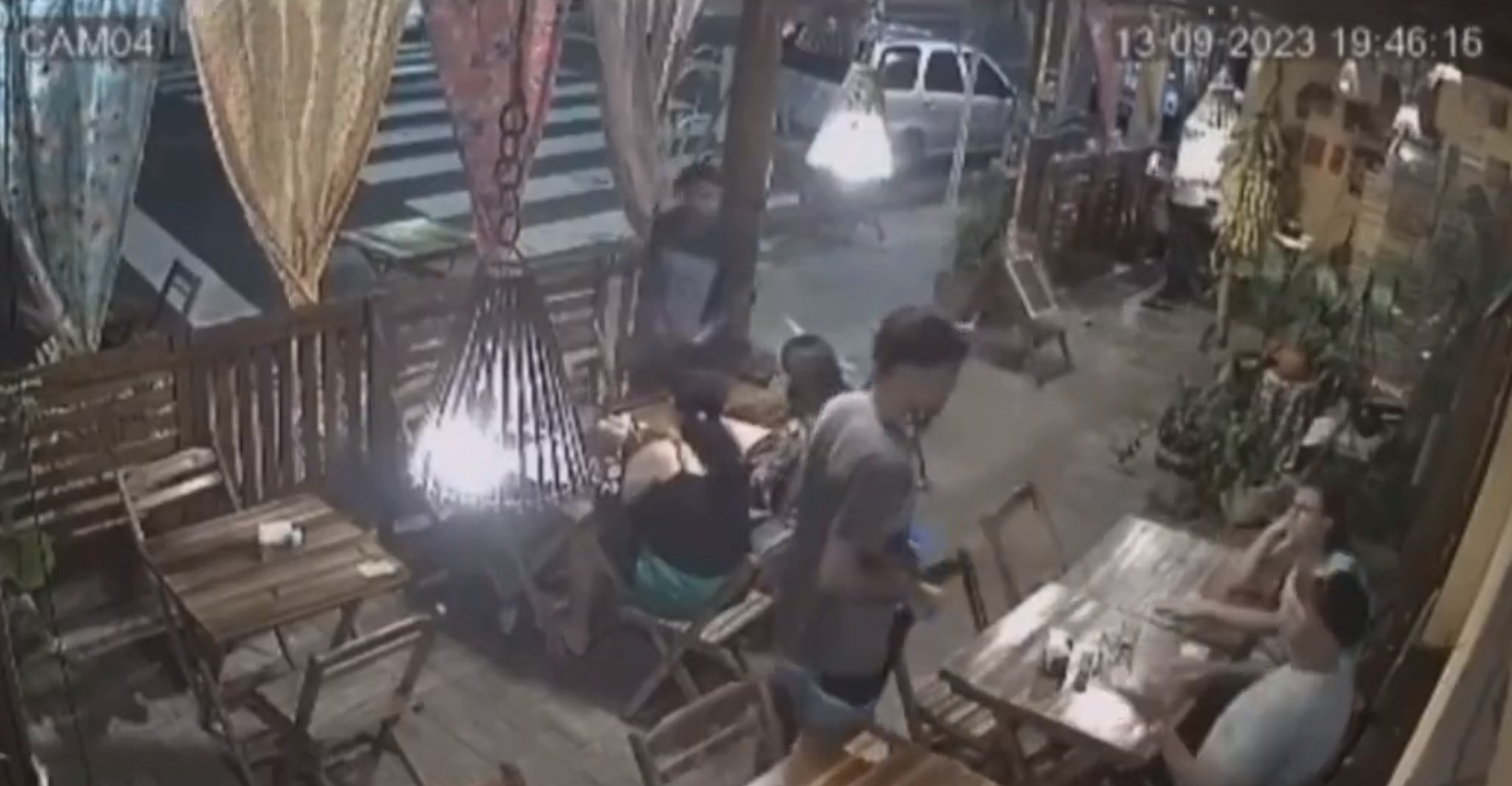 Onda de insegurança: bandidos fazem arrastão em restaurante de Natal