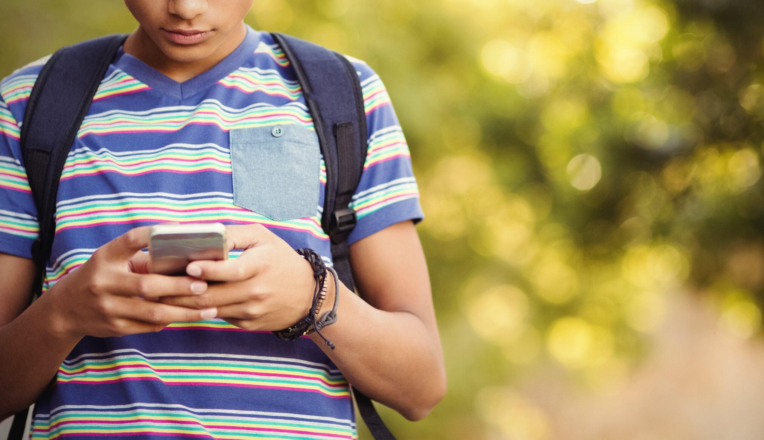 Projeto de Lei quer proibir uso de smartphones em salas de aula no RN