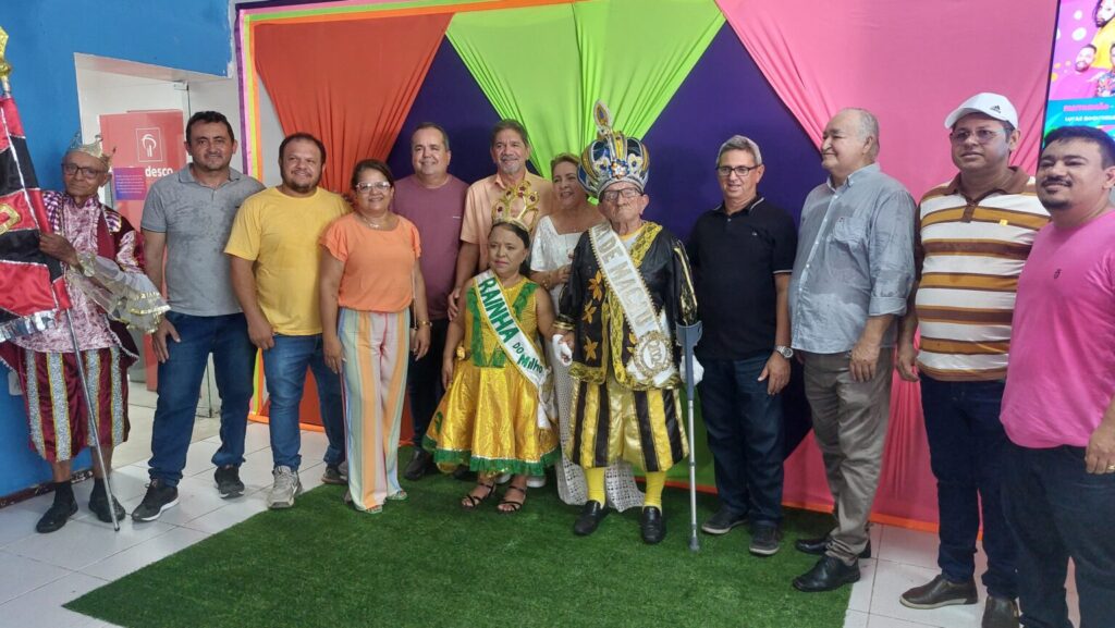 A programação do Carnaval de Macau foi anuncia em evento na Prefeitura com a presença do Rei e da Rainha do Carnaval (Fotos: Raul Alvatore / Prefeitura de Macau)