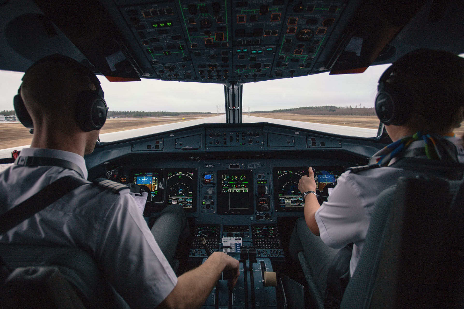 Anac e Ufersa abrem vagas gratuitas para curso de piloto de avião civil