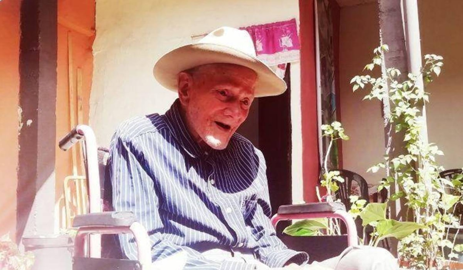 Juan Vicente Perez Mora, certificado em 2022 pelo Guinness World Records como o homem mais velho do mundo