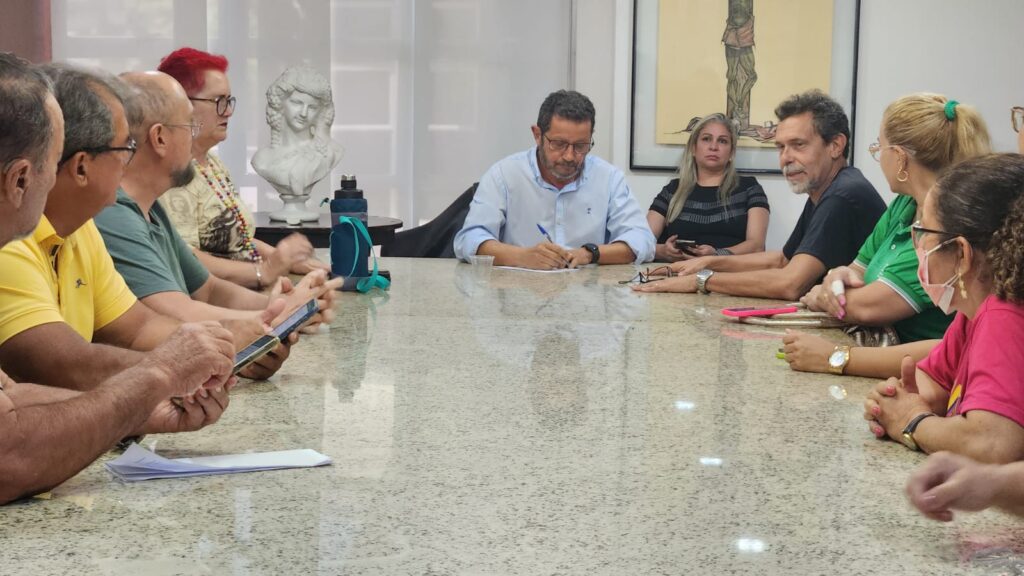Reunião com secretário de Gestão de Projetos e Relações Institucionais, Adriano Gadelha | Foto: Sinsp-RN
