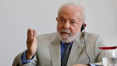 Lula defende 'regulação urgente' das redes sociais; Especialista aponta impactos e desafios