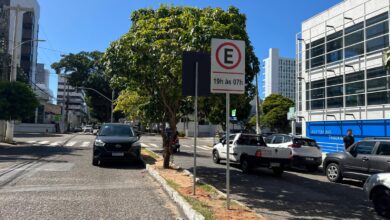 STTU libera canteiro central da rua Maxaranguape para estacionamento